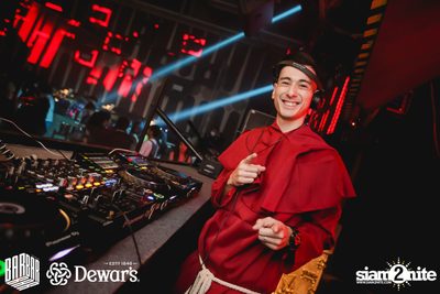 Halloween Weekend at BarBarBar — photo 17