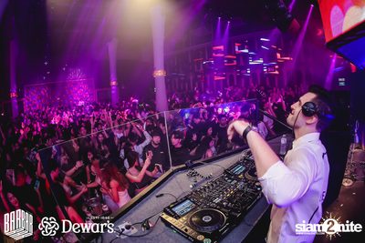 Halloween Weekend at BarBarBar — photo 98