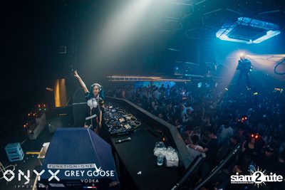 Dark Side Of The Moon at ONYX — photo 100