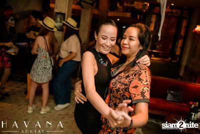 Dia De Los Muertos Party ที่ Havana Social — photo 86