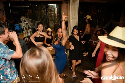 Dia De Los Muertos Party ที่ Havana Social — photo 91