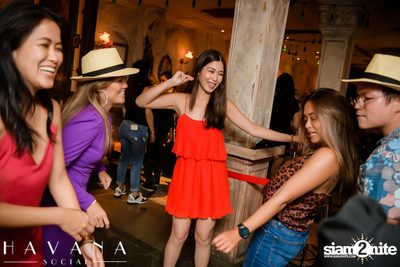 Dia De Los Muertos Party ที่ Havana Social — photo 96