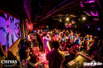 Atom Chanakan at Wine Bridge — photo 95