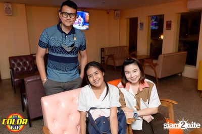 Wednesday Night at The Color Bar — photo 3