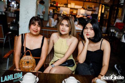 Pang Nakarin at Lanlom Sriracha — photo 19