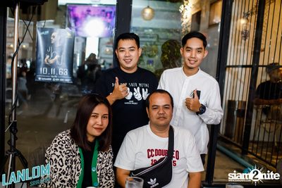 Pang Nakarin at Lanlom Sriracha — photo 43