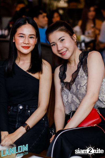 Pang Nakarin at Lanlom Sriracha — photo 62