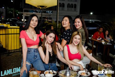 Pang Nakarin at Lanlom Sriracha — photo 85