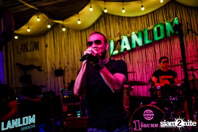 Pang Nakarin at Lanlom Sriracha — photo 131