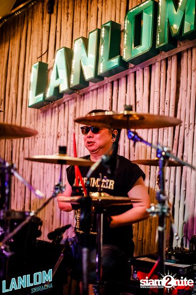 Pang Nakarin at Lanlom Sriracha — photo 138