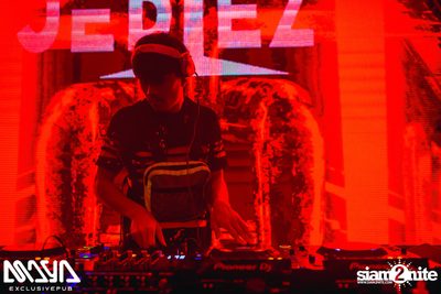 Mike Cervello at Maya Club — photo 27