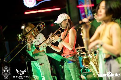 The Parkinson and Zom Marie at 88 Something Bar — photo 26