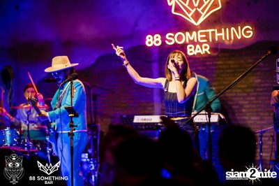 The Parkinson and Zom Marie at 88 Something Bar — photo 118