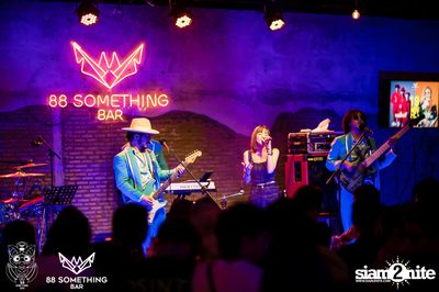 The Parkinson and Zom Marie at 88 Something Bar — photo 125