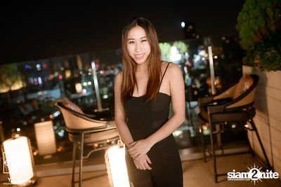 Friday Night ที่ Yao Restaurant & Rooftop Bar — photo 22