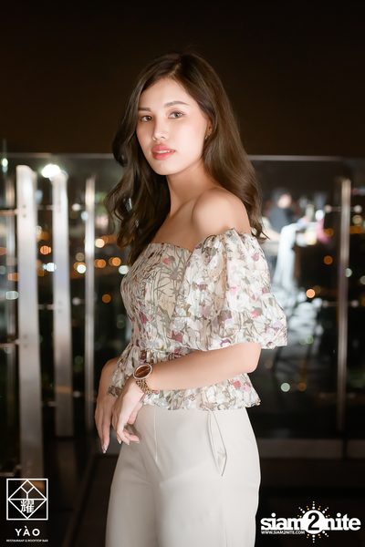 Friday Night ที่ Yao Restaurant & Rooftop Bar — photo 54