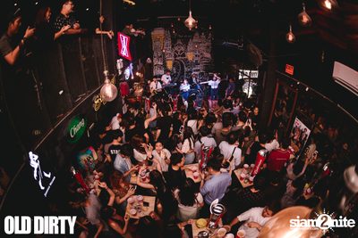 Zom Marie at Old Dirty — photo 97