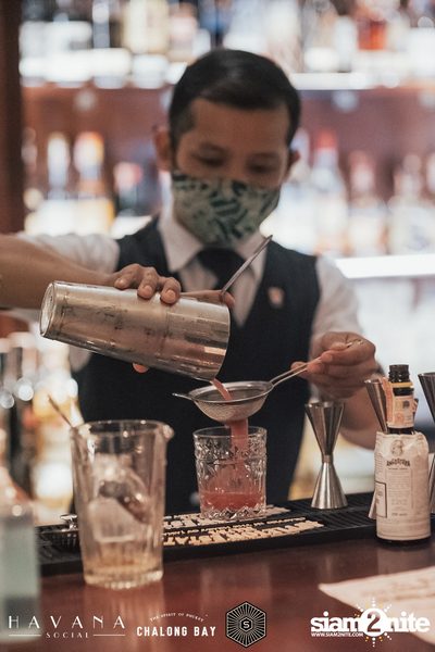 Ladies Night ft. Chalong Bay Rum ที่ร้านฮาวาน่า โซเชี่ยล — photo 14