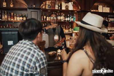Ladies Night ft. Chalong Bay Rum ที่ร้านฮาวาน่า โซเชี่ยล — photo 25