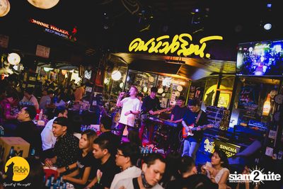 Ink Waruntorn at Fullmoon Terrace & Bar — photo 2