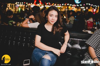 Ink Waruntorn at Fullmoon Terrace & Bar — photo 15