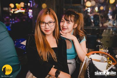 Ink Waruntorn at Fullmoon Terrace & Bar — photo 20