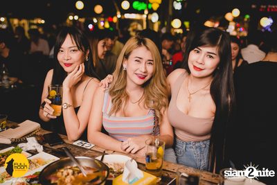Ink Waruntorn at Fullmoon Terrace & Bar — photo 28