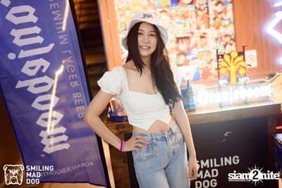 คอนเสิร์ต Portrait ที่ Bottle Rocket Craft Beer Bar — photo 5