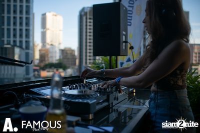 Famous Pool Party at Skyview Hotel Bangkok — photo 25