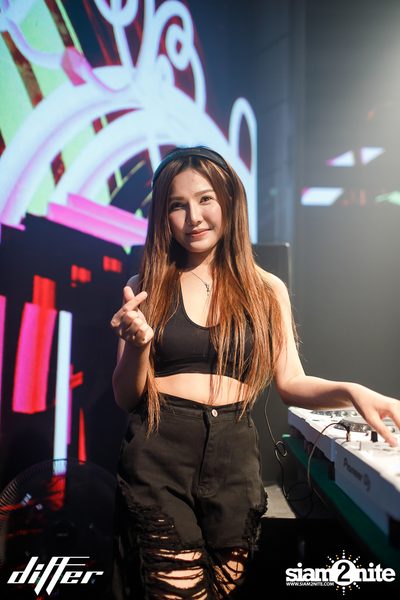GUNGUN ที่ Differ Club Pattaya — photo 101