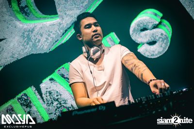 Wiwek at Maya Club — photo 52