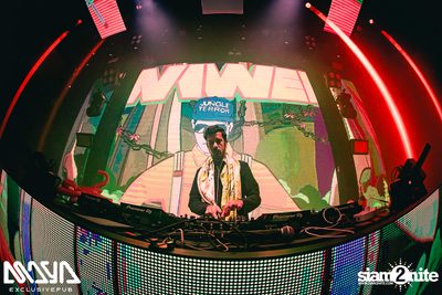 Wiwek at Maya Club — photo 93