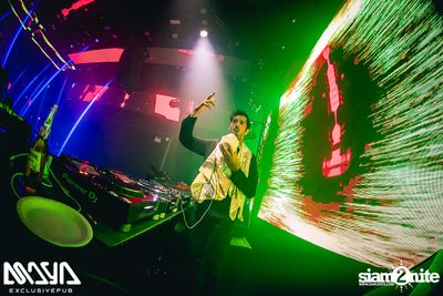 Wiwek at Maya Club — photo 97