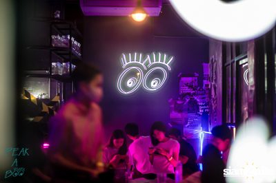 POLYCAT ที่ Peak-A-Boo Bar — photo 8