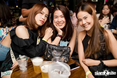 POLYCAT ที่ Peak-A-Boo Bar — photo 18