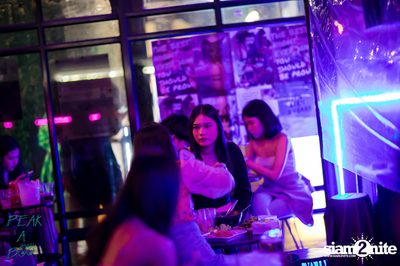 POLYCAT ที่ Peak-A-Boo Bar — photo 30