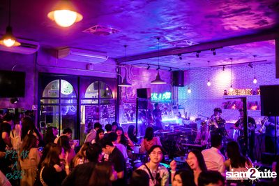 POLYCAT ที่ Peak-A-Boo Bar — photo 38