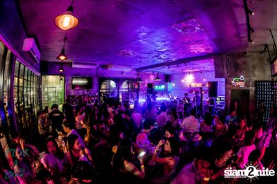 POLYCAT ที่ Peak-A-Boo Bar — photo 53