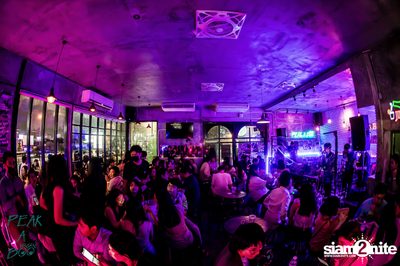 POLYCAT ที่ Peak-A-Boo Bar — photo 54