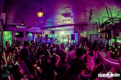 POLYCAT ที่ Peak-A-Boo Bar — photo 118