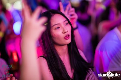 POLYCAT ที่ Peak-A-Boo Bar — photo 128