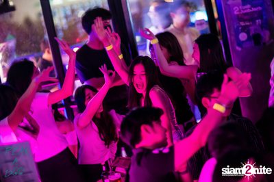 POLYCAT ที่ Peak-A-Boo Bar — photo 155