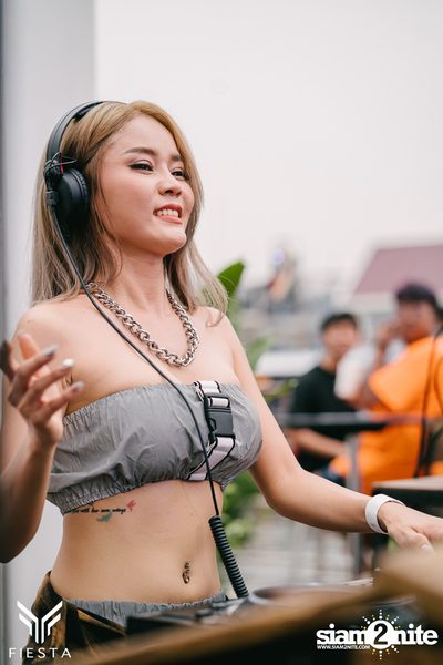 Illumination boat party at Mekhala Pier — photo 36