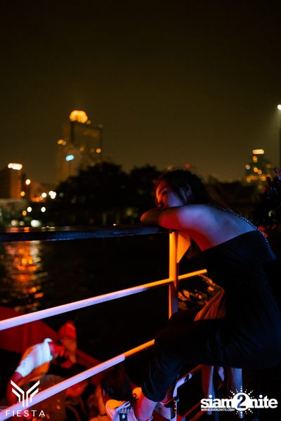 Illumination boat party at Mekhala Pier — photo 100