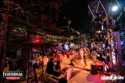 Federbräu Red Feather Club presents Waste Ventures After Work Market — photo 49