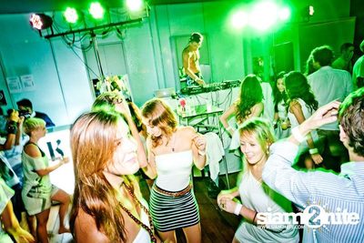 So KOOL WHITE POOL PARTY — photo 123