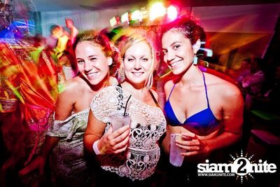 So KOOL WHITE POOL PARTY — photo 98