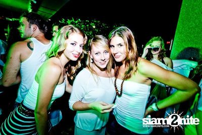 So KOOL WHITE POOL PARTY — photo 117