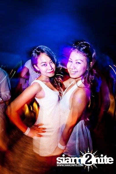 So KOOL WHITE POOL PARTY — photo 15