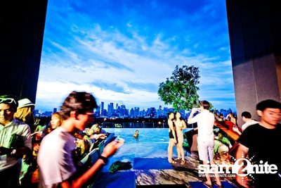 So KOOL WHITE POOL PARTY — photo 2